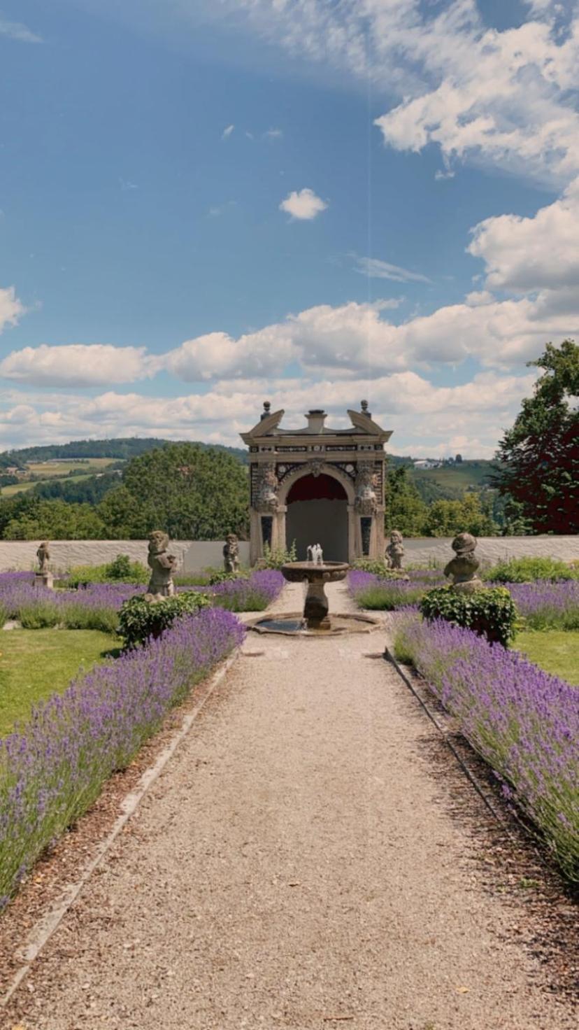 Gaestehaus Maelzerei Auf Schloss Neuburg Am Inn Esterno foto
